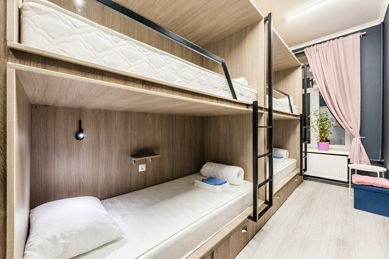 Капсула в женском номере на 6 мест